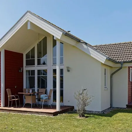 With 1 Bedroom Semesterbostad